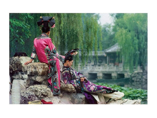 Basil Pao Garden of Fragrant Light Kunstdruk 80x60cm | Yourdecoration.be