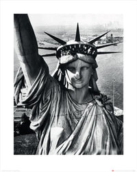 Kunstdruk Time Life Statue Of Liberty 40x50cm Pyramid PPR43216 | Yourdecoration.be