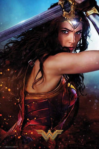 GBeye Wonder Woman Defend Poster 61x91,5cm | Yourdecoration.be
