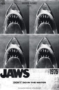 Gbeye GBYDCO134 Jaws 1975 Poster 61x 91-5cm | Yourdecoration.be