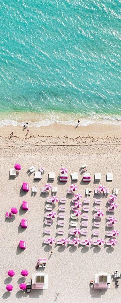 Komar Pink Umbrella Vlies Fotobehang 100x250cm 1 baan | Yourdecoration.be