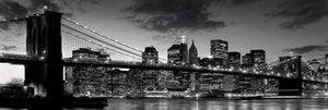 Pyramid Brooklyn Bridge at Dusk Poster 91,5x30,5cm | Yourdecoration.be