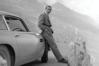 Pyramid James Bond Connery And Aston Martin Poster 91,5x61cm | Yourdecoration.be