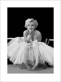 Pyramid Marilyn Monroe Ballerina Kunstdruk 60x80cm | Yourdecoration.be