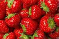 Dimex Strawberry Fotobehang 375x250cm 5 banen | Yourdecoration.be