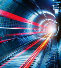 Dimex Tunnel Fotobehang 225x250cm 3 banen | Yourdecoration.be