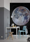 Komar Lunar Vlies Fotobehang 200x280cm 4 Banen Sfeer | Yourdecoration.be